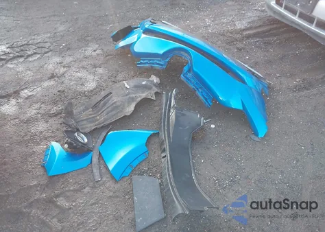 2017 Toyota Rav4 Xle из США, поврежденный, VIN JTMRFREVXHJ114091